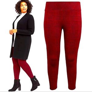 Torrid Ponte Pixie Slim Fit Houndstooth Red Pants. Size 1X.